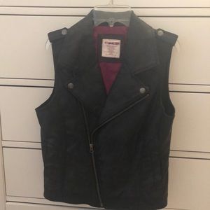 Hang Ten Faux Leather Vest